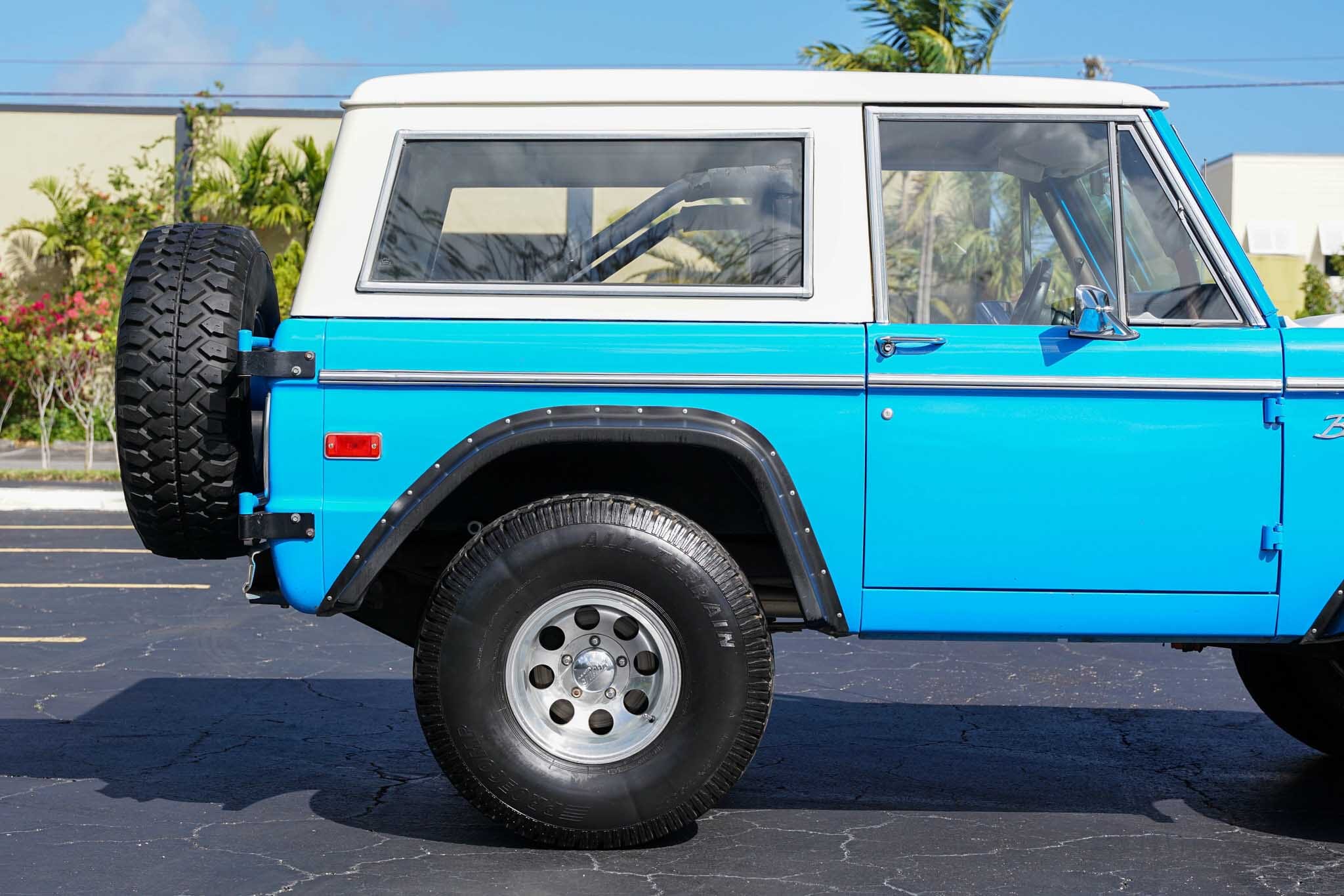 【中古】 Familiar BrookeMiller 1974 Ford Bronco 427 for Sale | Exotic Car Trader (Lot #2109897)